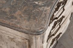 French 18th Century Painted Parisian Commode - 1481012