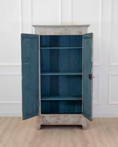 French 18th Century Painted Pine Cabinet - 4743978