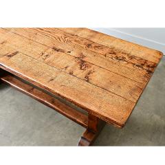 French 18th Century Solid Elm Tavern Table - 4798154