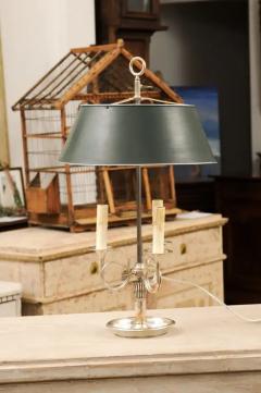 French 1900s Silvered Bronze Bouillotte Table Lamp with Horns and Green Shade - 3498604