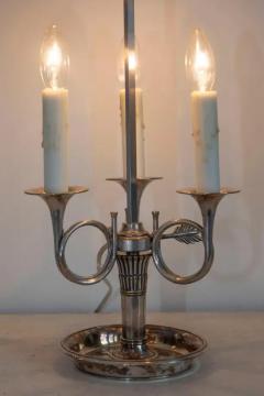 French 1900s Silvered Bronze Bouillotte Table Lamp with Horns and Green Shade - 4001800