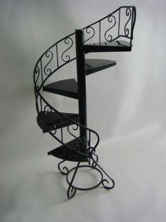 French 1940s Black Lacquered Metal Circular Display Staircase - 352500