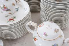 French 19th Century 102 Piece Floral Dinner Service - 1893485