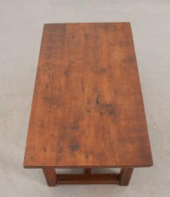 French 19th Century Chestnut Coffee Table - 1667434