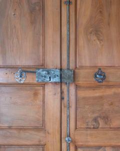 French 19th Century Double sided Double leaf Walnut Communication Door - 4577638