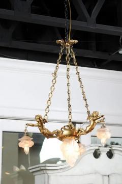 French 19th Century Gilt Metal Chandelier with Three Cherubs Holding the Lights - 3427055