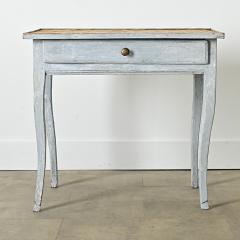 French 19th Century Louis XV Style Needlepoint Tea Table - 4157500