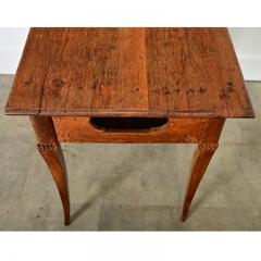 French 19th Century Louis XV Style Oak Side Table - 4147380