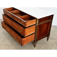 French 19th Century Louis XVI Style Commode - 4578260