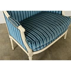 French 19th Century Louis XVI Style Marquise Bergere - 3862192