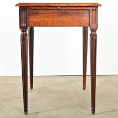 French 19th Century Louis XVI Style Petite Writing Desk - 4215670