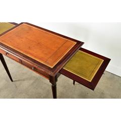 French 19th Century Louis XVI Style Petite Writing Desk - 4215690
