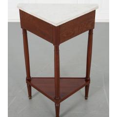 French 19th Century Mahogany Corner Table - 2598762