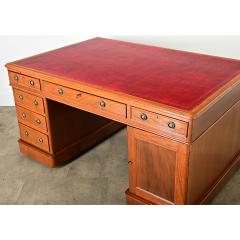 French 19th Century Mahogany Leather Partners Desk - 4317044