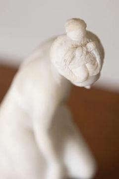 French 19th Century Marble Sculpture of a Nymph after the Bath on Pedestal - 3660823