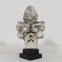 French 19th Century Neo Gothic Marble finial - 4509105