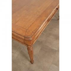 French 19th Century Oak Dining Table - 3192412