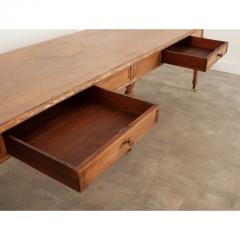 French 19th Century Oak Dining Table - 3192416
