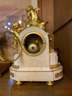 French 19th Century Ormolu White Marble Mantel Clock - 1898814