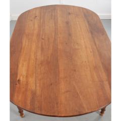 French 19th Century Oval Walnut Table - 3593644