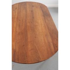 French 19th Century Oval Walnut Table - 3593724