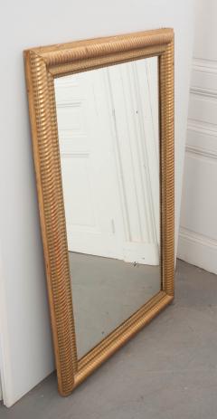 French 19th Century Rectilinear Gold Gilt Mirror - 1014371