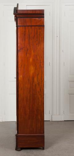 French 19th Century Restauration Style Mahogany Armoire - 1460597