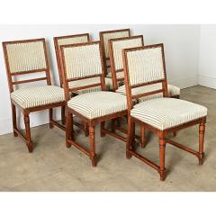 French 19th Century Set of Six Carved Oak Dining Chairs - 4473283