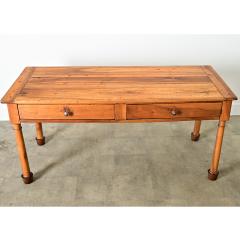 French 19th Century Walnut Desk - 4157378