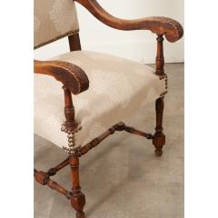 French 19th Century Walnut Upholstered Fauteuil - 3343963
