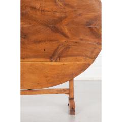 French 19th Century Walnut Vendange Table - 2163625