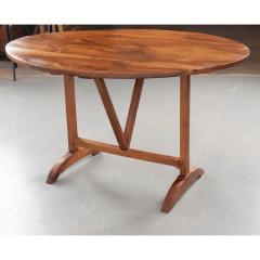 French 19th Century Walnut Vendange Table - 2163627