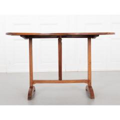 French 19th Century Walnut Vendange Table - 2163628