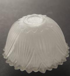 French Art Deco Lalique Lotus Flower Perfume Bottle - 4670712