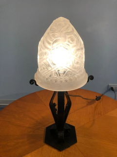 French Art Deco Lamp in Thick Molded Glass 1950s - 2599865