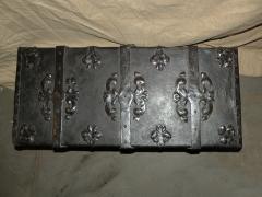 French Baroque 17th Century Iron Bound Leather Chest or Coffer - 1307786