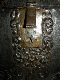 French Baroque 17th Century Iron Bound Leather Chest or Coffer - 1307792