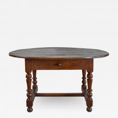 French Baroque Louis XIII Period 17th Century Oval Walnut Table - 1301049