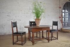 French Baroque Louis XIII Period 17th Century Oval Walnut Table - 4348736