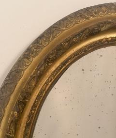 French Carved and Gilt Small Oval Mirror circa 1840 - 3083957
