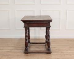 French Changer s Table from Jura in Walnut with Turned Legs 18th Century - 4437822