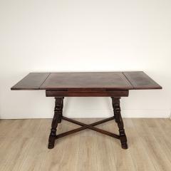French Country Draw Leaf Table in Walnut circa 1880 - 2614992