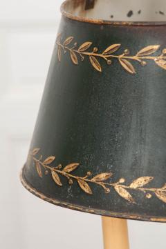 French Early 19th Century Brass and T le Bouillotte Lamp - 1010716