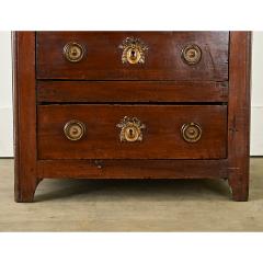 French Early 19th Century Walnut Commode - 3877348