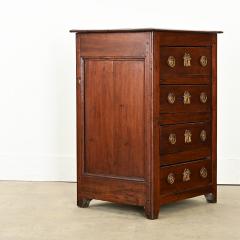 French Early 19th Century Walnut Commode - 3877401