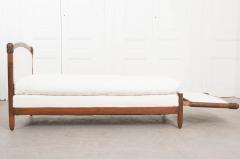 French Early 20th Century Walnut Art Deco Daybed - 979318