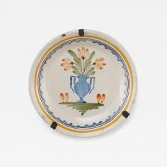 French Fa ence Plate with Vase and Flowers 18th 19th century - 4554741
