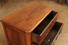 French Louis XV 1790s Walnut Commode Sauteuse with Two Drawers and Cabriole Legs - 3538354