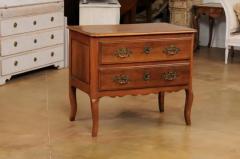 French Louis XV 1790s Walnut Commode Sauteuse with Two Drawers and Cabriole Legs - 3538355