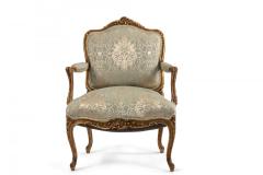 French Louis XV Gilt Arm Chair - 4169268